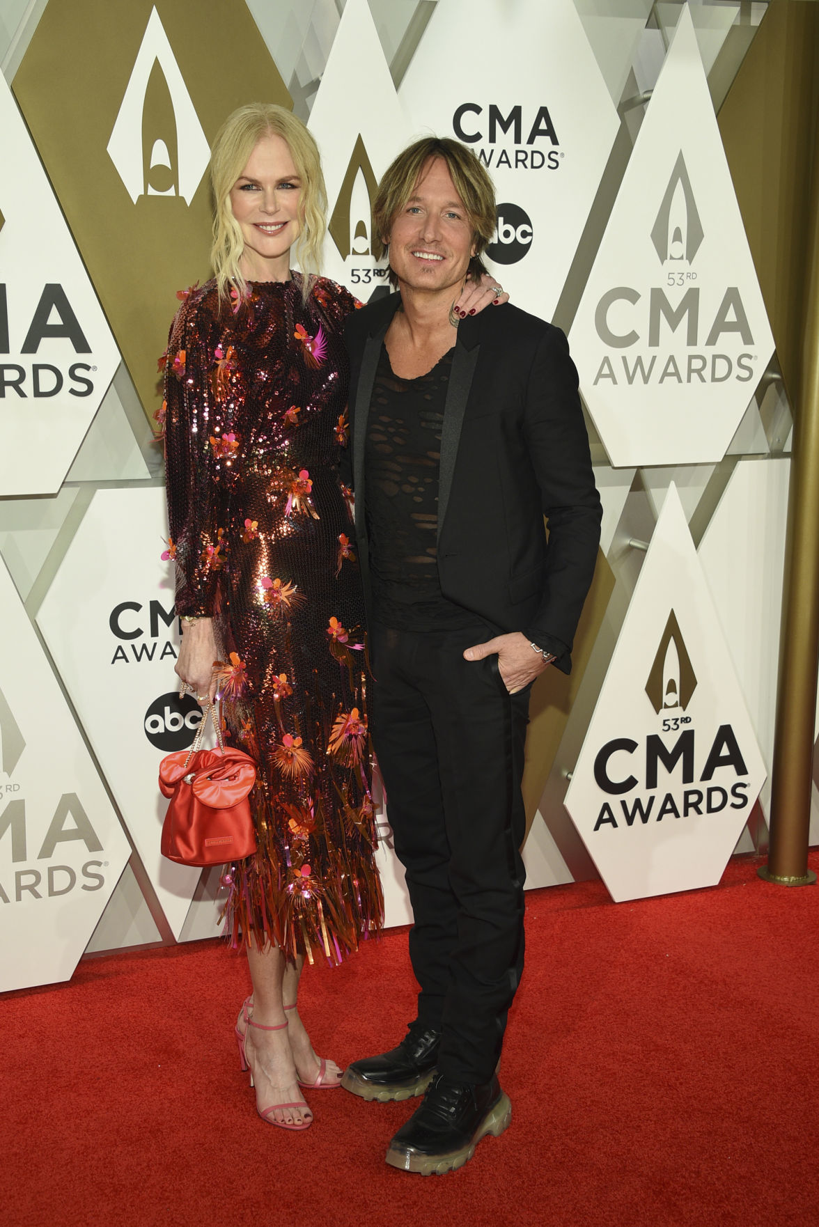 53rd Annual CMA Awards - Arrivals